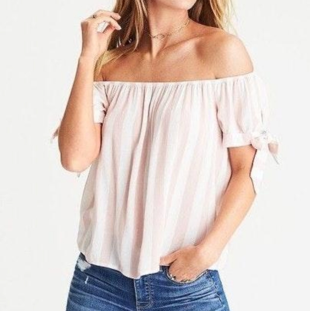 American Eagle Off the Shoulder Top